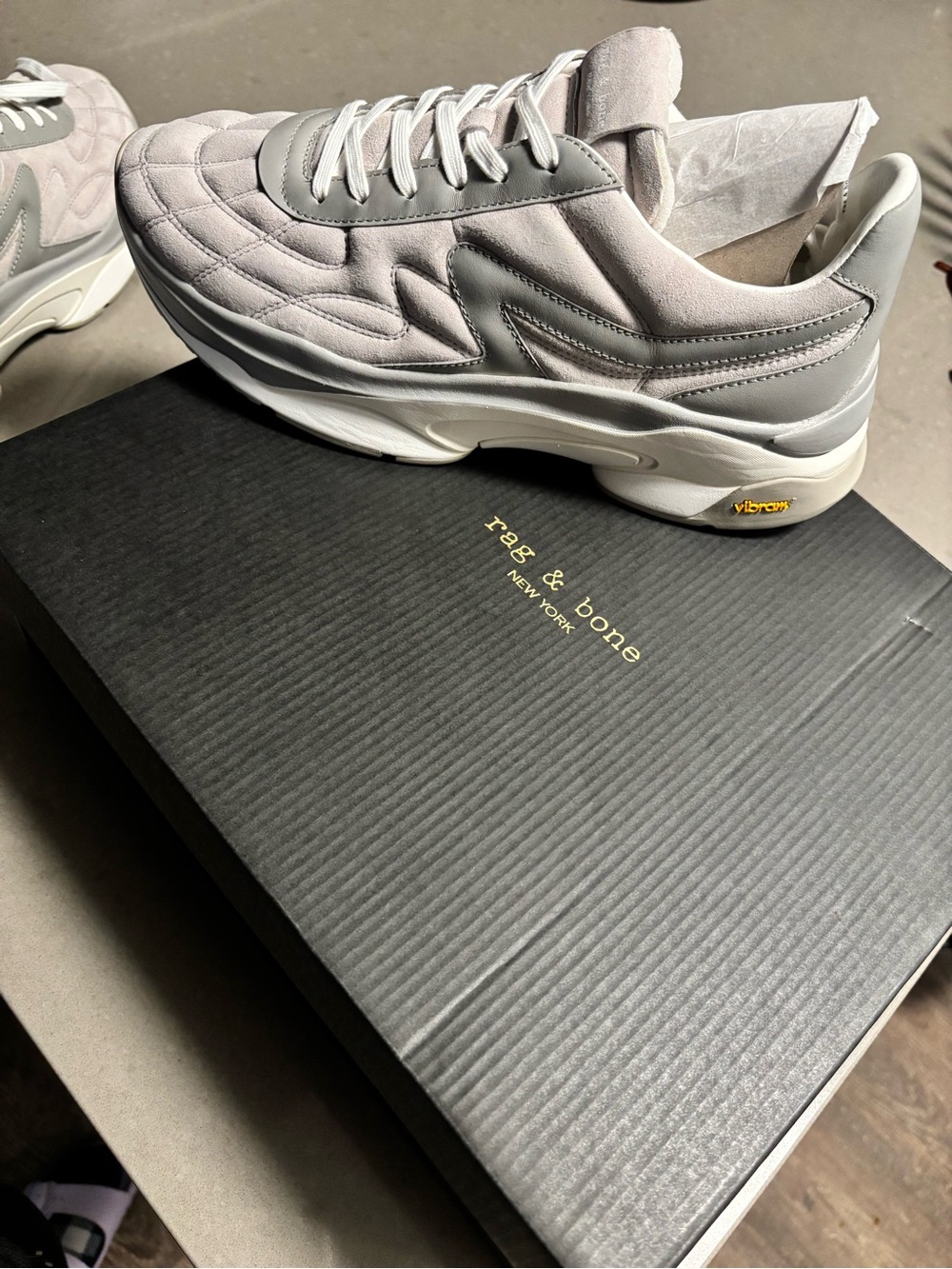 NWT rag & bone Quilted Suede Platform Sneaker in Light Gray and Off-White - Picture 5 of 16